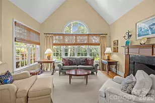 3401 Maryhurst Ln, Charlotte, NC 28226 - Photo 9