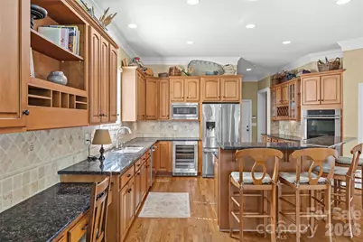 3401 Maryhurst Lane, Charlotte, NC 28226 - Photo 7