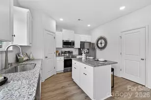 2827 17 St Ct NE, Hickory, NC 28601 - Photo 7