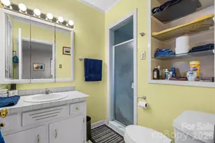 219 W Park Dr, Morganton, NC 28655 - Photo 25
