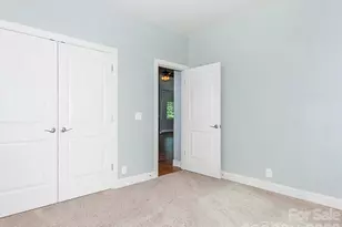17410 Green Hill Rd, Charlotte, NC 28278 - Photo 9