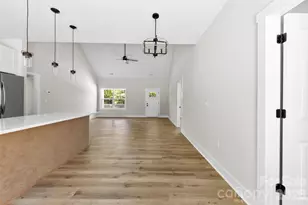 105 Darvee Rd, Blacksburg, SC 29702 - Photo 23