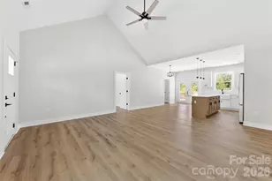105 Darvee Rd, Blacksburg, SC 29702 - Photo 11