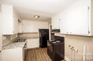 309 Eastside Dr, Statesville, NC 28625 - Photo 5