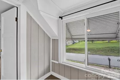403 SW Spruce Street SW, Lenoir, NC 28645 - Photo 19