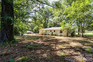 6109 Robinson Church Rd, Charlotte, NC 28215 - Photo 39
