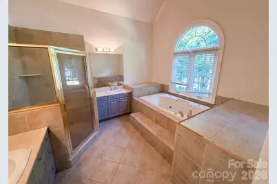 10124 Windtree Lane, Charlotte, NC 28215 - Photo 23
