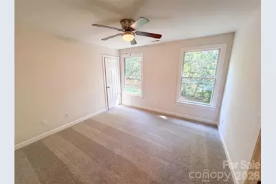 10124 Windtree Lane, Charlotte, NC 28215 - Photo 19