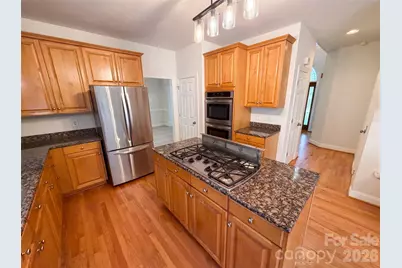 10124 Windtree Lane, Charlotte, NC 28215 - Photo 13
