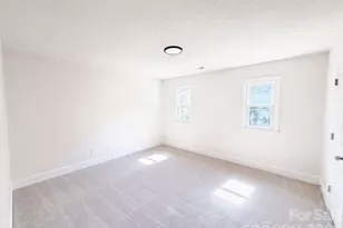 9020 Bartlett Rd, Charlotte, NC 28227 - Photo 11