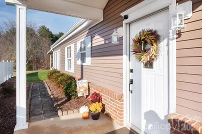 11-C Heather Way, Candler, NC 28715 - Photo 3