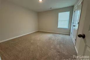6424 Ellimar Field Ln, Charlotte, NC 28215 - Photo 11
