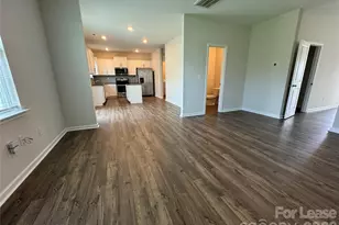 6424 Ellimar Field Ln, Charlotte, NC 28215 - Photo 5