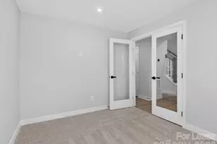 3110 McCauley Mdws Dr, Charlotte, NC 28216 - Photo 35