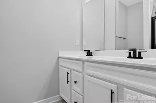 3110 McCauley Mdws Dr, Charlotte, NC 28216 - Photo 15