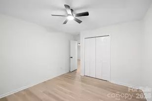 8425 Lochinvar Dr, Charlotte, NC 28227 - Photo 13
