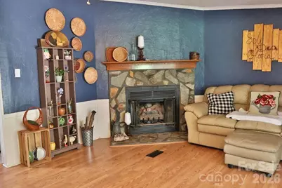 2095 Goodman Lake Road, Morganton, NC 28655 - Photo 5