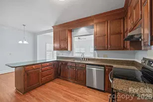 7000 Hollow Oak Dr, Charlotte, NC 28227 - Photo 17