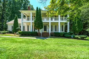 7000 Hollow Oak Dr, Charlotte, NC 28227 - Photo 1