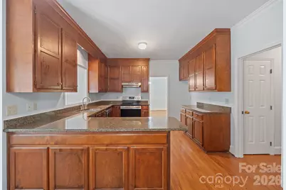 7000 Hollow Oak Drive, Charlotte, NC 28227 - Photo 15