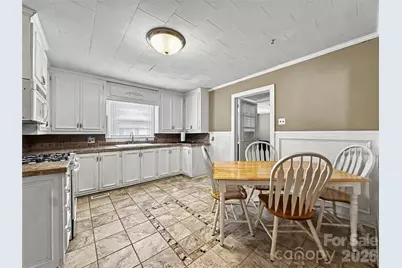 832 Baker Street, Statesville, NC 28677 - Photo 27