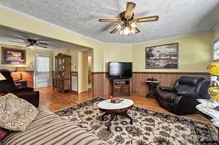 832 Baker St, Statesville, NC 28677 - Photo 21