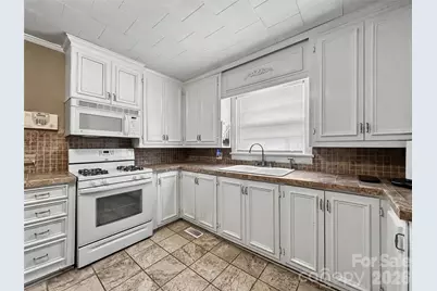 832 Baker Street, Statesville, NC 28677 - Photo 25