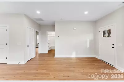 1558 7th Avenue Drive SW, Hickory, NC 28602 - Photo 7