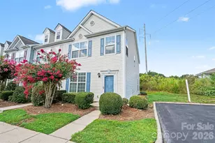 4759 Stoney Branch Dr, Charlotte, NC 28216 - Photo 1