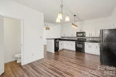 4759 Stoney Branch Drive, Charlotte, NC 28216 - Photo 5
