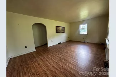 440 US 19E Highway, Spruce Pine, NC 28777 - Photo 5