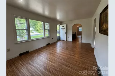 440 US 19E Highway, Spruce Pine, NC 28777 - Photo 7