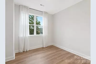 8931 Sharonbrook Drive, Charlotte, NC 28210 - Photo 17