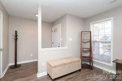 1109 Triece Lane, Charlotte, NC 28215 - Photo 7