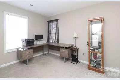 1109 Triece Lane, Charlotte, NC 28215 - Photo 15