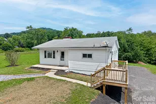 12 Baker Rd, Asheville, NC 28806 - Photo 3