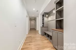 237 N Canterbury Rd, Charlotte, NC 28211 - Photo 27