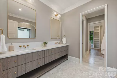 237 N Canterbury Road, Charlotte, NC 28211 - Photo 21
