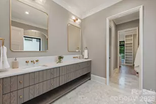 237 N Canterbury Rd, Charlotte, NC 28211 - Photo 21