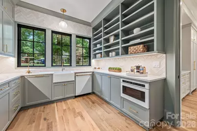 237 N Canterbury Road, Charlotte, NC 28211 - Photo 15