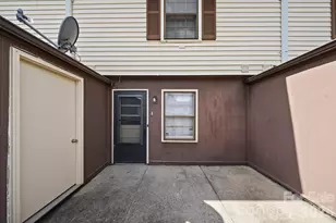6835 Farmingdale Dr, Charlotte, NC 28212 - Photo 23