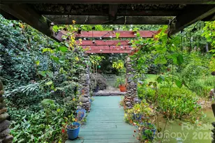 87 Old Chimney Ln, Cedar Mountain, NC 28718 - Photo 13