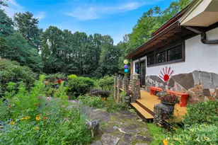 87 Old Chimney Ln, Cedar Mountain, NC 28718 - Photo 7