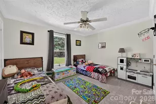 618 Indian Hill Rd, Olin, NC 28660 - Photo 23