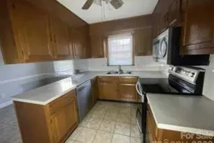 3120 Middlebrook Dr, Clemmons, NC 27012 - Photo 5