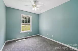916 Long Branch Rd, Grover, NC 28073 - Photo 15