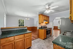 916 Long Branch Rd, Grover, NC 28073 - Photo 23