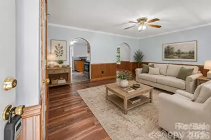 916 Long Branch Rd, Grover, NC 28073 - Photo 7