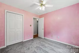 916 Long Branch Rd, Grover, NC 28073 - Photo 17