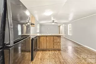 696 Kenwood Ln, Rock Hill, SC 29730 - Photo 13
